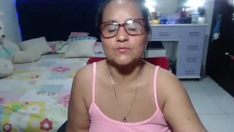 Snapshot of pervert_mommy_x chatting on 04.20.26 SAMY online show from 04.20.26