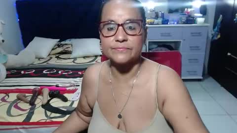 Snapshot of pervert_mommy_x chatting on 05.02.26 SAMY online show from 05.02.26