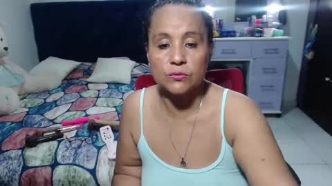 Snapshot of pervert_mommy_x chatting on 05.05.26 SAMY online show from 05.05.26