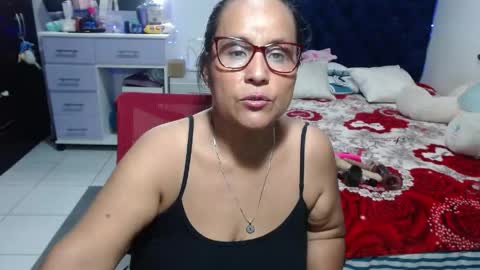 Snapshot of pervert_mommy_x chatting on 05.20.26 SAMY online show from 05.20.26