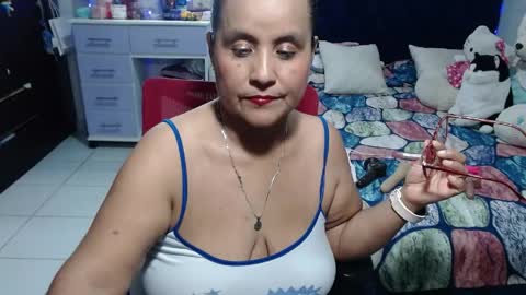 Snapshot of pervert_mommy_x chatting on 06.02.26 SAMY online show from 06.02.26