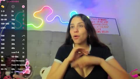 Snapshot of pervertida588941 chatting on 10.21.25 amara online show from 10.21.25