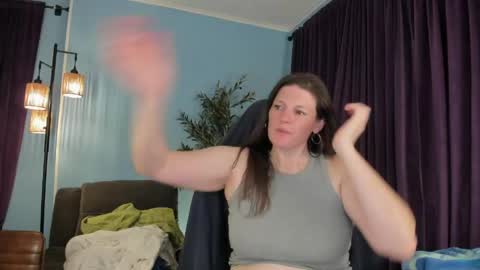 Kelly online show from 04.13.26