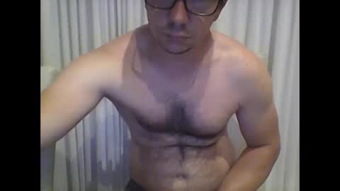 Snapshot of peter_7776 chatting on 02.05.25 peter online show from 02.05.25