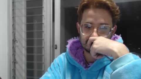 Snapshot of peter_x_annaud chatting on 10.24.25 FELIPE online show from 10.24.25