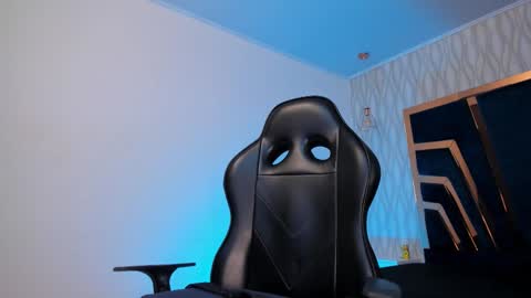 PETES EVANS new account online show from 01.10.26