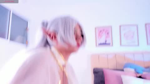 Im Rosse but u can call me Rossie or Rosita . online show from 02.08.26