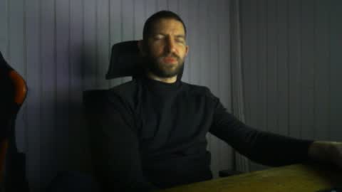 Snapshot of petitcoquin91 chatting on 02.13.26 Paco online show from 02.13.26