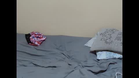 Snapshot of petite_bunni chatting on 05.26.26 petite_bunni online show from 05.26.26