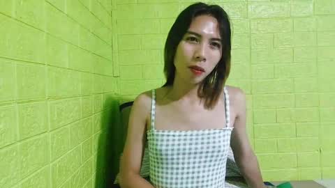 Snapshot of petite_dicklover chatting on 01.09.25 Yuriee online show from 01.09.25