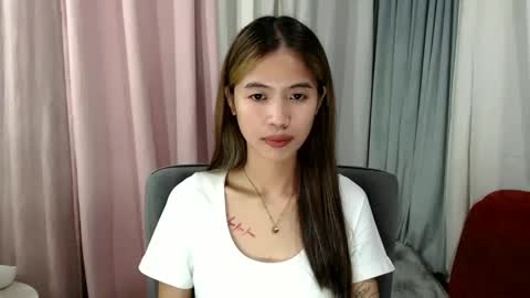 Snapshot of petite_jackyxx chatting on 05.16.26 Jacky online show from 05.16.26
