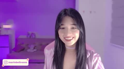 Snapshot of petite_marie_ chatting on 05.19.26 petite_marie_ online show from 05.19.26