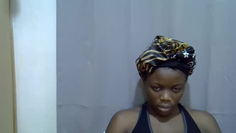 petite_melan online show from 09.30.25
