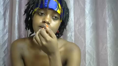 petite_star2 online show from 01.09.26