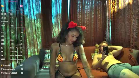 Snapshot of petitebubblegum chatting on 02.06.26 Caramel princesa online show from 02.06.26