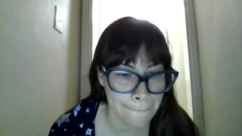 Snapshot of petitedoll30 chatting on 04.21.26 Petitedoll30 online show from 04.21.26