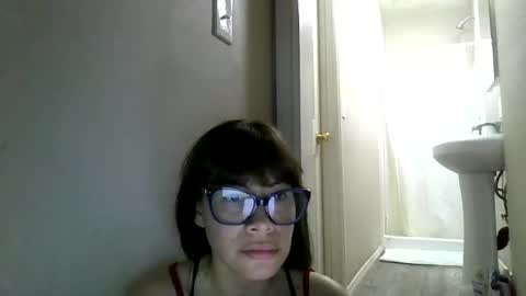 Snapshot of petitedoll30 chatting on 07.12.26 Petitedoll30 online show from 07.12.26
