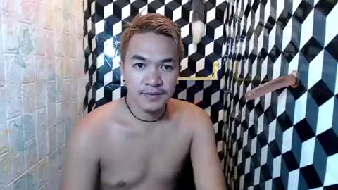 Snapshot of petitehugecockxnxxx chatting on 06.09.26 Call me jake online show from 06.09.26