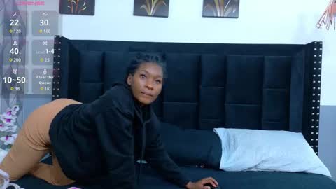 Snapshot of petitelittleebony chatting on 02.20.26 little sharon online show from 02.20.26