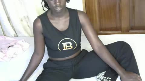 petitte_gyaal online show from 01.07.26