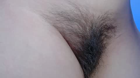 i.. .U can call me Nick ....    Help me to reach 200 thumbs up online show from 12.10.24