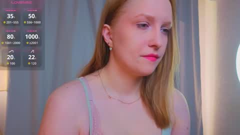 Snapshot of petulagambee chatting on 03.16.26 Kate online show from 03.16.26