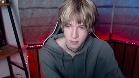 Snapshot of pexxide chatting on 03.03.26 soren online show from 03.03.26