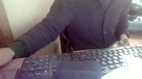 Snapshot of peyo873996 chatting on 04.25.26 peyo873996 online show from 04.25.26