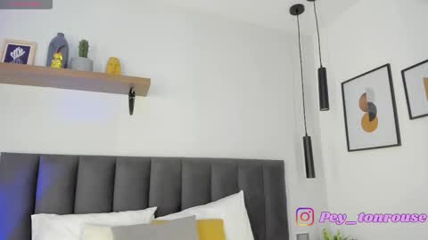 Peyton Rosse online show from 09.25.25