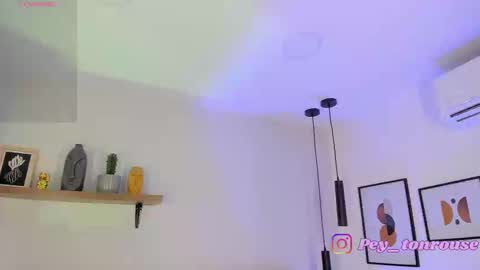 Peyton Rosse online show from 10.10.25