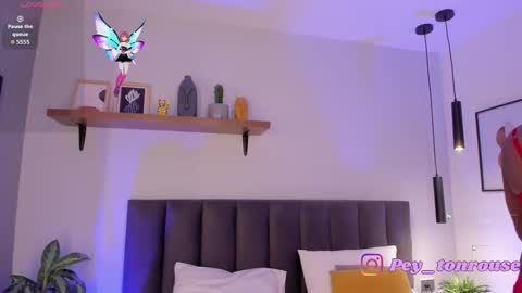 Peyton Rosse online show from 10.17.25