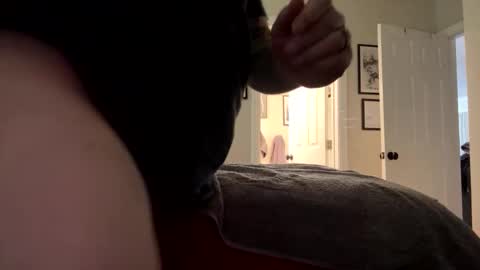 Snapshot of phil_myhole chatting on 10.28.25 phil_myhole online show from 10.28.25