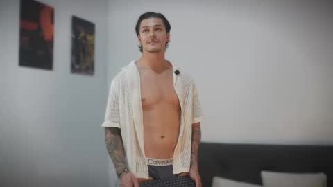 Philip Dalton online show from 10.16.25