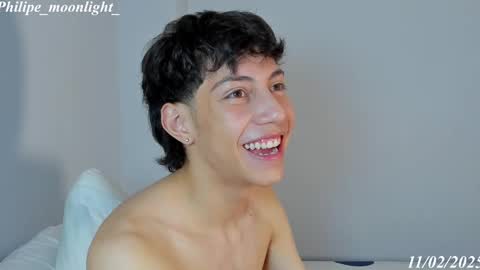 Snapshot of philipe_moonlight_ chatting on 02.11.25 Phil.   INDEPENDENT MODEL online show from 02.11.25