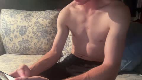 Snapshot of philipperyan18 chatting on 09.19.25 Pitaylol online show from 09.19.25