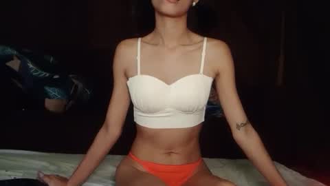 Snapshot of philippinas_white_man chatting on 10.14.25 Online at weekends Friday to Sunday online show from 10.14.25