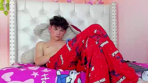 Snapshot of philippsx chatting on 02.12.26 PHILLIP online show from 02.12.26