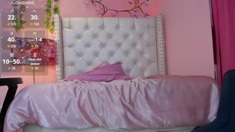 Snapshot of philippsx chatting on 02.17.26 PHILLIP online show from 02.17.26