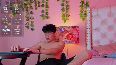 Snapshot of philippsx chatting on 02.21.26 PHILLIP online show from 02.21.26