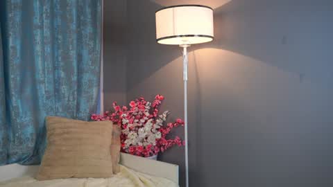 Snapshot of philomenafrost chatting on 12.03.24 Hitomi oo online show from 12.03.24