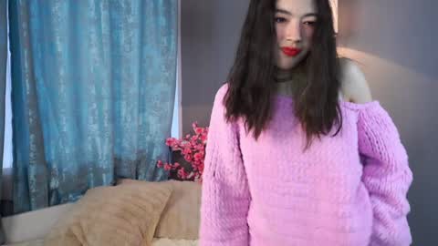 Snapshot of philomenafrost chatting on 12.04.24 Hitomi oo online show from 12.04.24