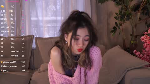 Snapshot of philomenafrost chatting on 12.13.24 Hitomi oo online show from 12.13.24