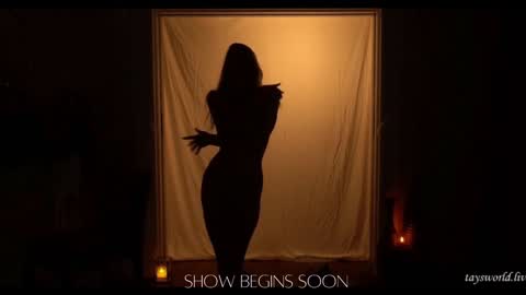 PHOENIX TAYLOR online show from 01.03.25