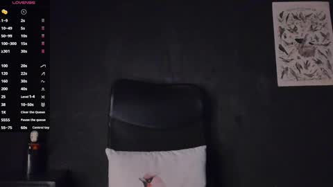 Snapshot of phoenixx_x chatting on 03.12.25 phoenixx_x online show from 03.12.25