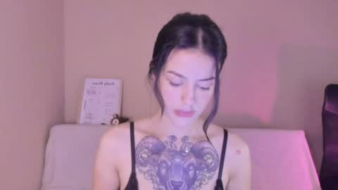 Snapshot of phoenixx_x chatting on 04.10.26 phoenixx_x online show from 04.10.26