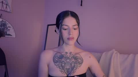 Snapshot of phoenixx_x chatting on 06.27.26 phoenixx_x online show from 06.27.26