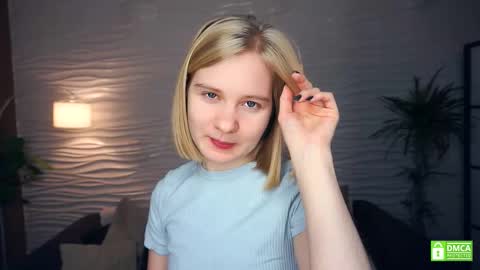 Hann G. Jones online show from 12.19.25