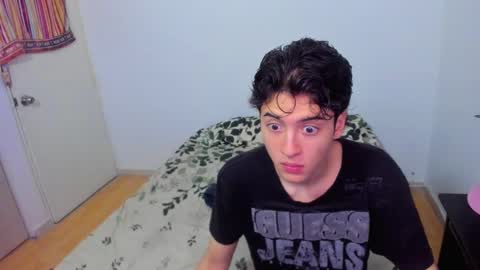 picaszomilos350 online show from 03.03.26