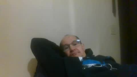 Snapshot of pichoun71 chatting on 01.02.25 pichoun71 online show from 01.02.25