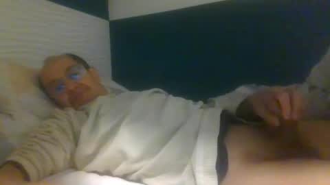 Snapshot of pichoun71 chatting on 01.07.25 pichoun71 online show from 01.07.25